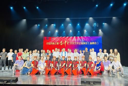 克拉瑪依首場城市研學推介暨文化藝術交流活動落地喀什，共繪“油城”與“絲路明珠”文旅融合新圖景